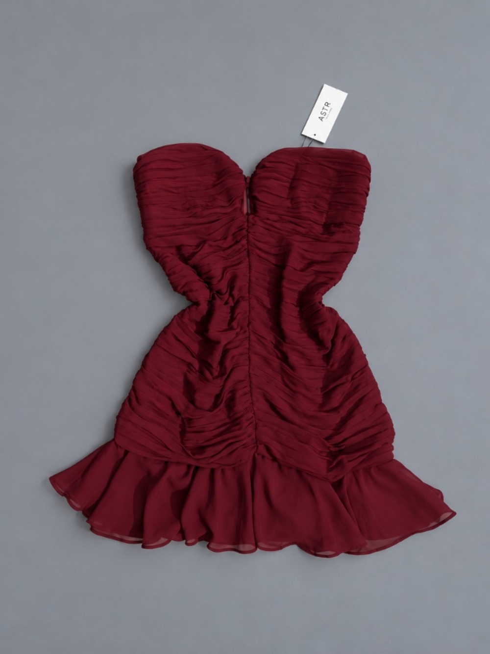 ASTR The Label Burgundy Ruched Strapless Mini Dress Size M NWT